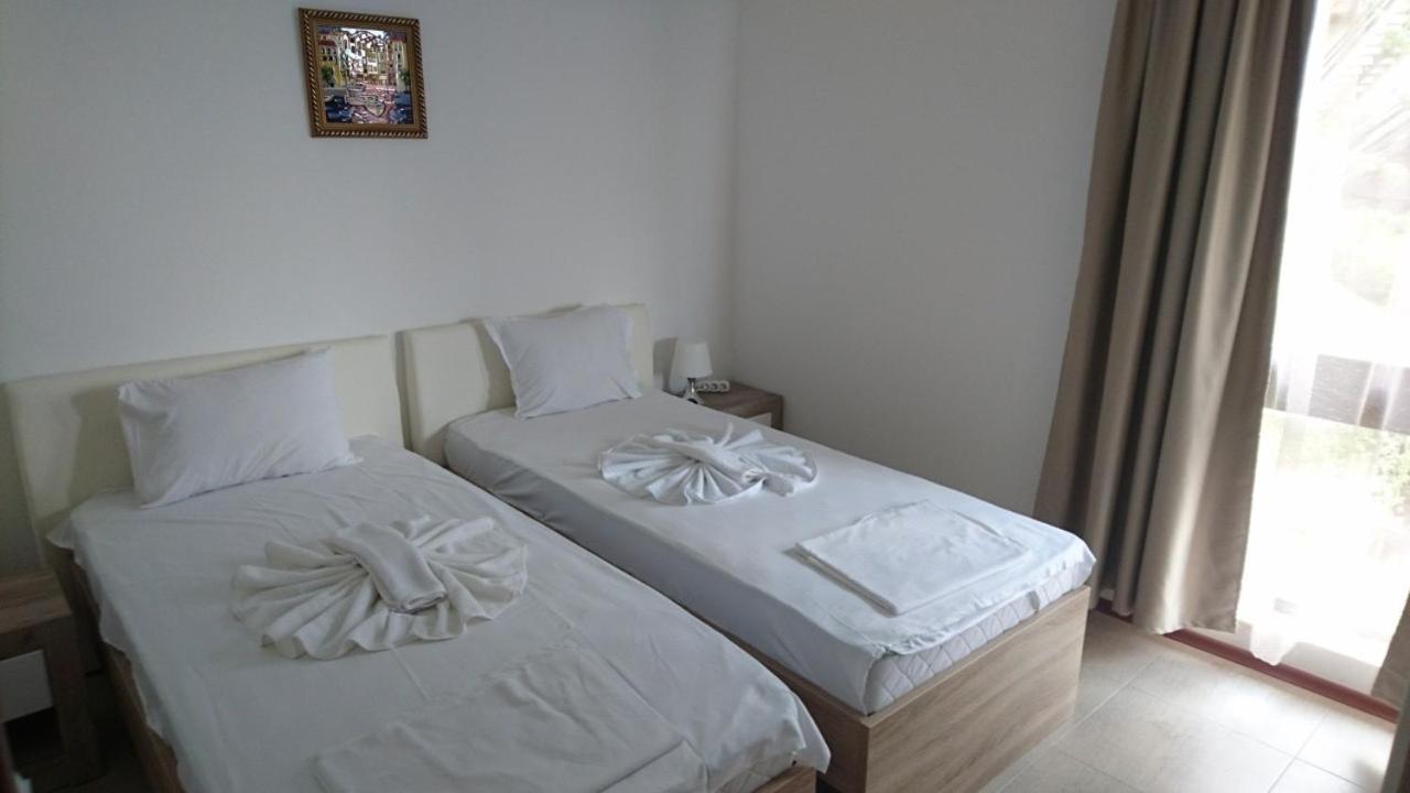 Villa Nina - Bay View Villas Кошарица Экстерьер фото